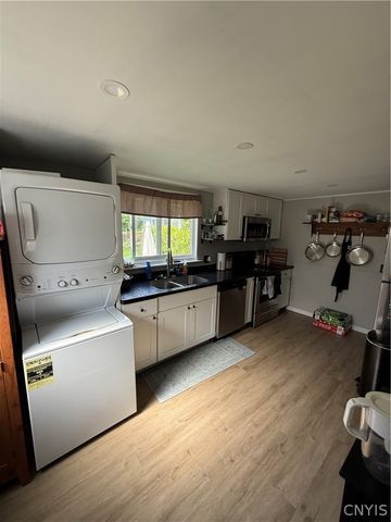 7 Vandenbosch Avenue, Auburn, NY 13021