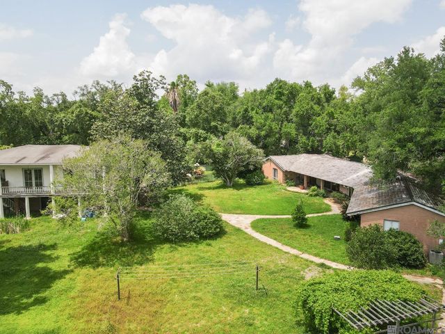 8510 Highland Rd, Baton Rouge, LA 70808