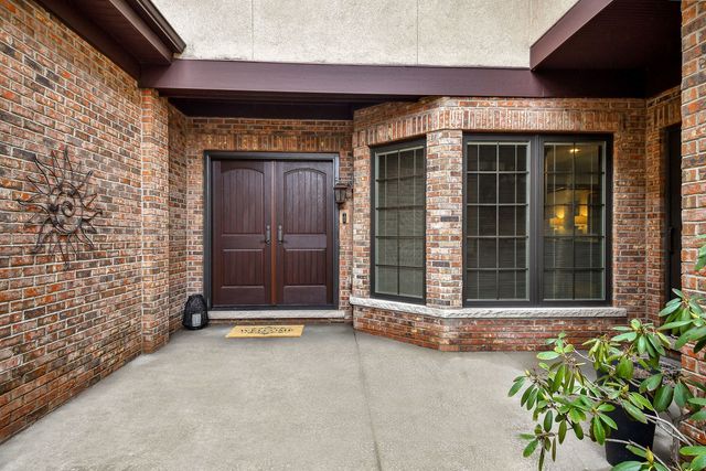 2009 MacKenzie Place 2009, Wheaton, IL 60187