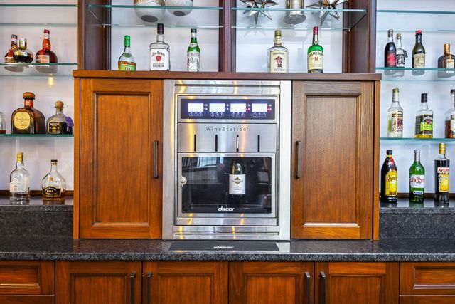 2009 MacKenzie Place 2009, Wheaton, IL 60187