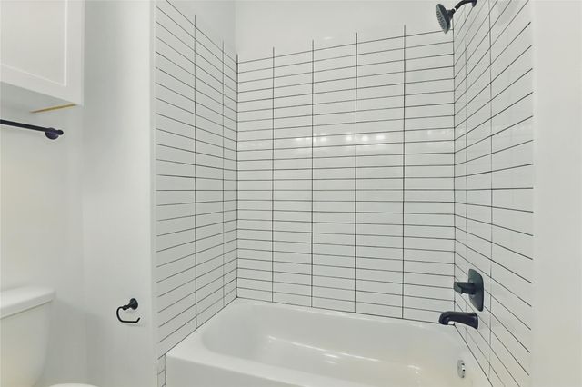 9902 Clark Road I, Houston, TX 77076