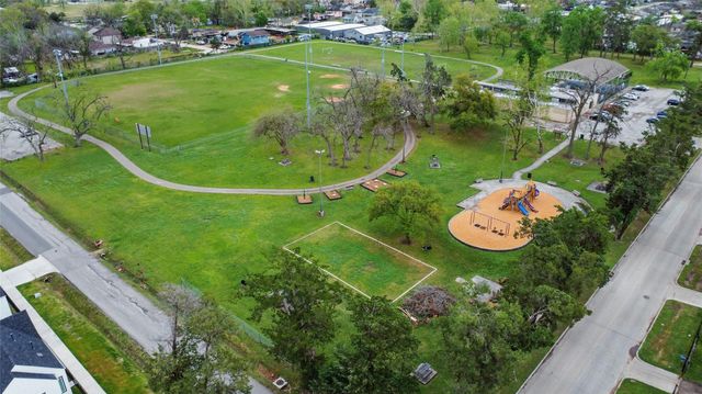 9902 Clark Road I, Houston, TX 77076