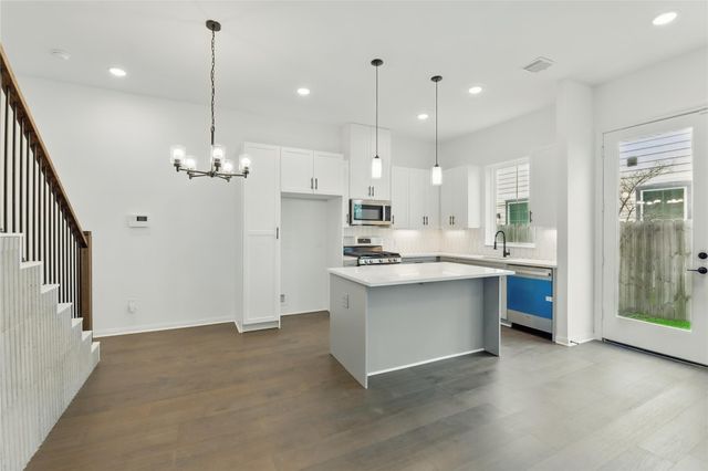 9902 Clark Road I, Houston, TX 77076