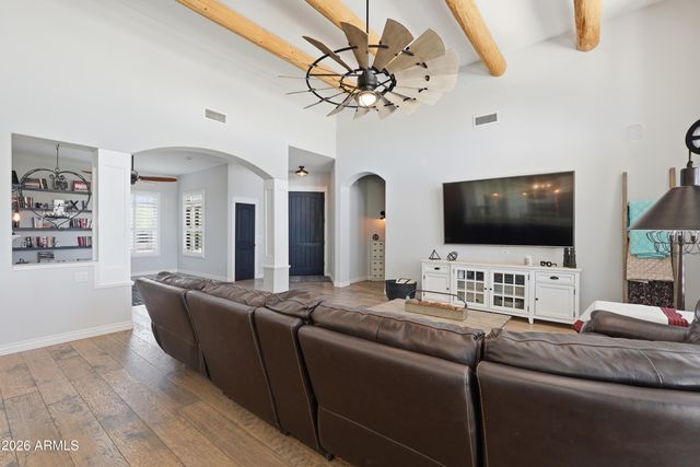 2616 W CANYON Road, Phoenix, AZ 85086