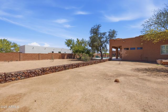 2616 W CANYON Road, Phoenix, AZ 85086