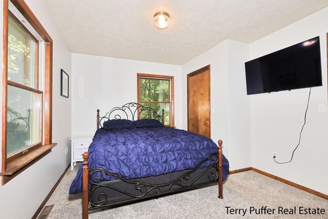 291 Sessions Road, Shelby Vlg, MI 49455