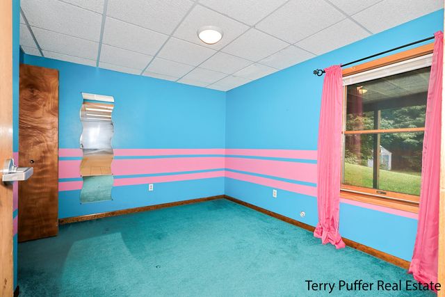 291 Sessions Road, Shelby Vlg, MI 49455