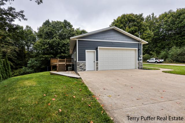 291 Sessions Road, Shelby Vlg, MI 49455