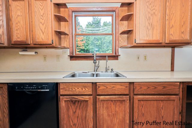 291 Sessions Road, Shelby Vlg, MI 49455