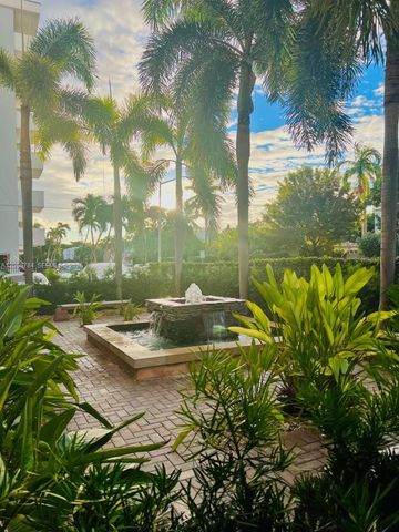 1045 10th Street 704, Miami Beach, FL 33139