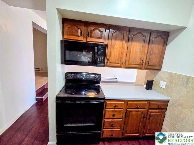 223 North Fountain Street 1, Allentown City, PA 18102