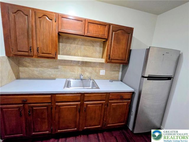 223 North Fountain Street 1, Allentown City, PA 18102