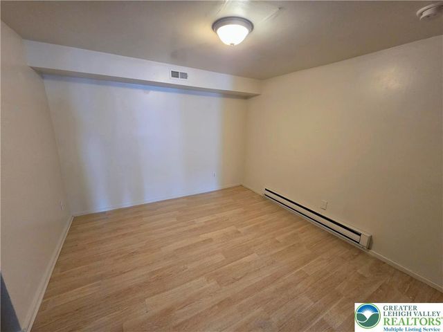 223 North Fountain Street 1, Allentown City, PA 18102