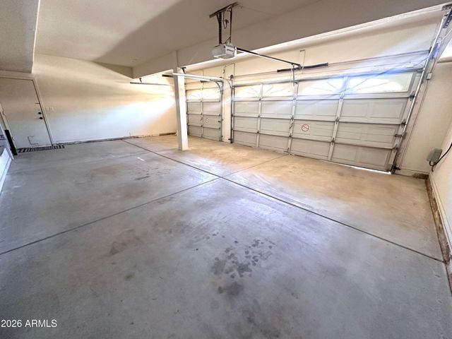 1601 E Glenhaven Drive, Phoenix, AZ 85048