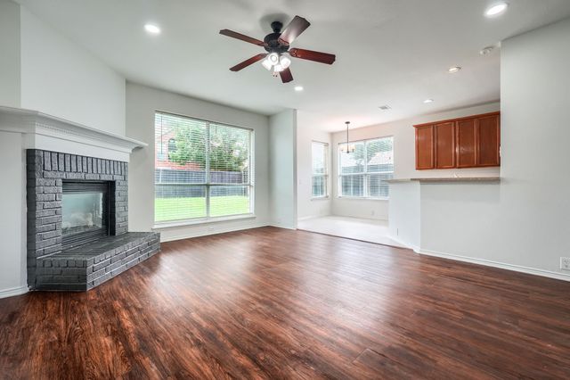 8217 Rayburn Lane, Mckinney, TX 75072