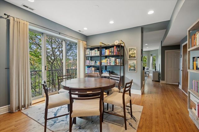 1265 W Granville Avenue 3, Chicago, IL 60660