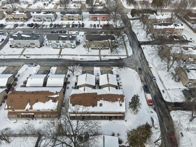 2302 Yorktowne Drive, Valparaiso, IN 46383