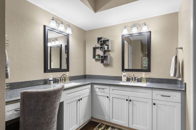 155 W Rockford Drive 8, Branson, MO 65616