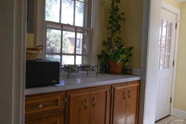 1540 N Spring St, Pensacola, FL 32501