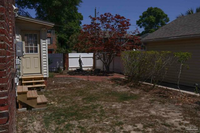 1540 N Spring St, Pensacola, FL 32501
