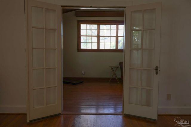 1540 N Spring St, Pensacola, FL 32501