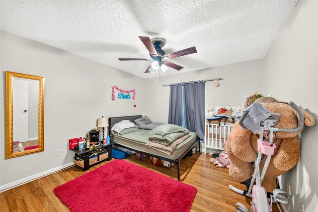 2120 El Paseo Street 604, Houston, TX 77054