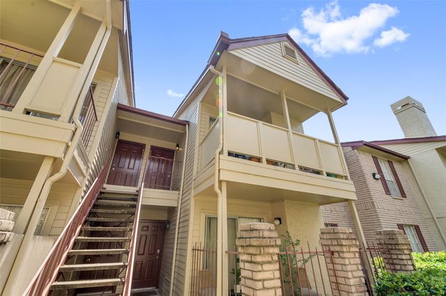 2120 El Paseo Street 604, Houston, TX 77054