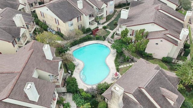 2120 El Paseo Street 604, Houston, TX 77054