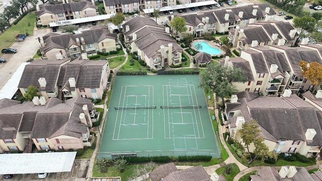 2120 El Paseo Street 604, Houston, TX 77054