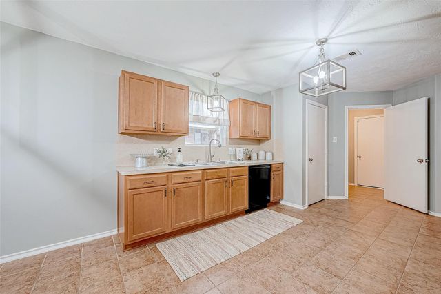 1430 Natural Pine Trail, Conroe, TX 77301