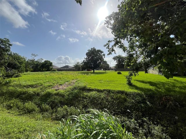 0 N 2nd Street, La Porte, TX 77571