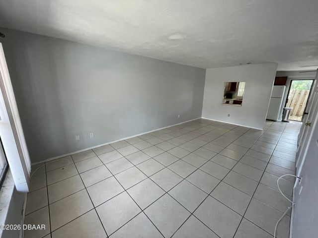980 Canal View Blvd Apt E6, Port Orange, FL 32129