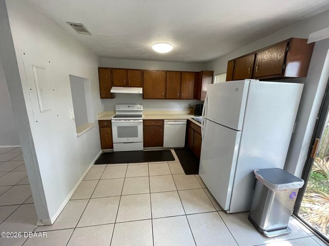 980 Canal View Blvd Apt E6, Port Orange, FL 32129