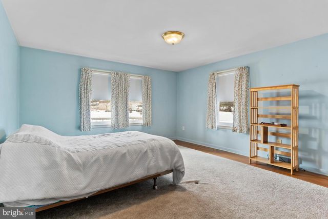 461 SHULER RD, Etters, PA 17319