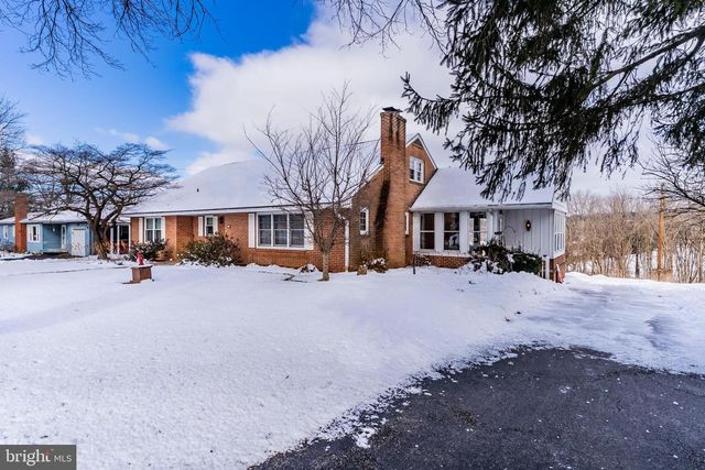 461 SHULER RD, Etters, PA 17319