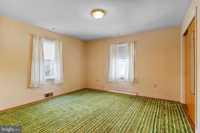 461 SHULER RD, Etters, PA 17319