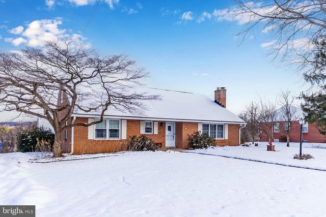 461 SHULER RD, Etters, PA 17319