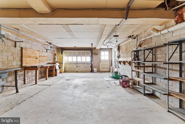 461 SHULER RD, Etters, PA 17319