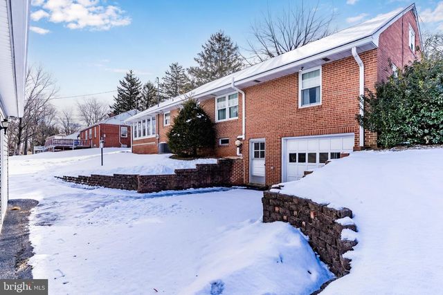 461 SHULER RD, Etters, PA 17319