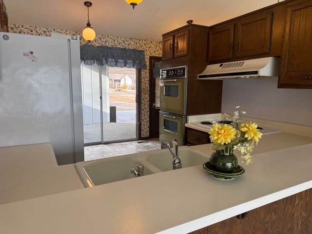 30 Oniatara Lane, Cherokee Village, AR 72529