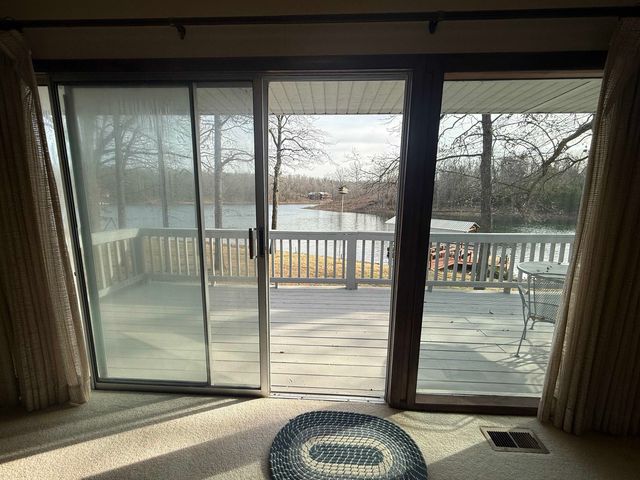 30 Oniatara Lane, Cherokee Village, AR 72529