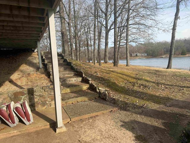 30 Oniatara Lane, Cherokee Village, AR 72529