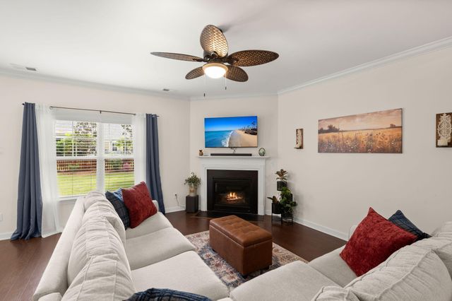 188 Donning Drive, Summerville, SC 29483