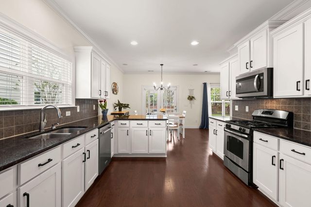 188 Donning Drive, Summerville, SC 29483