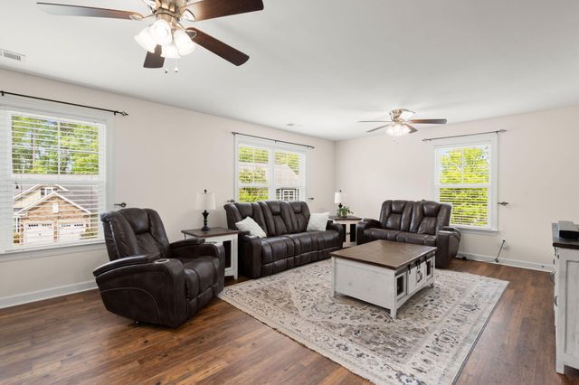 188 Donning Drive, Summerville, SC 29483