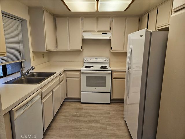 13212 La Jolla Circle F, La Mirada, CA 90638
