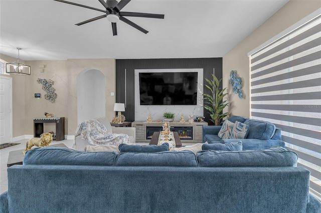 2144 CONTINENTAL STREET, St Cloud, FL 34769