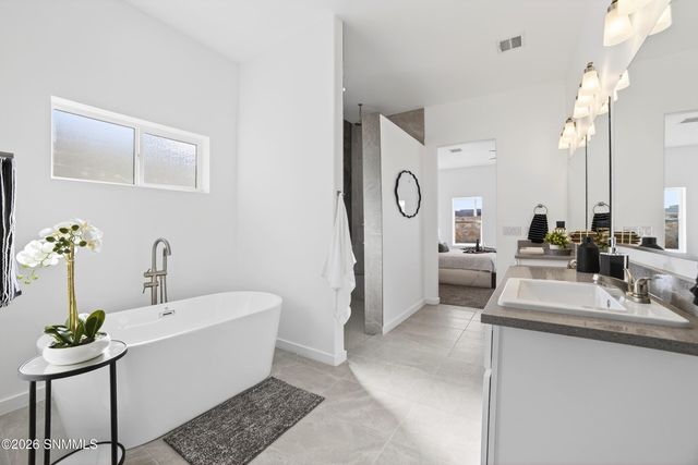 3625 Springhaven Loop, Las Cruces, NM 88012