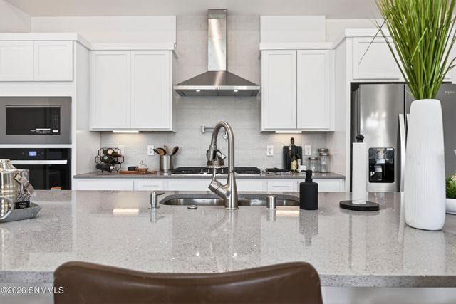 3625 Springhaven Loop, Las Cruces, NM 88012