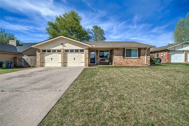 1109 Teal Place, Edmond, OK 73003